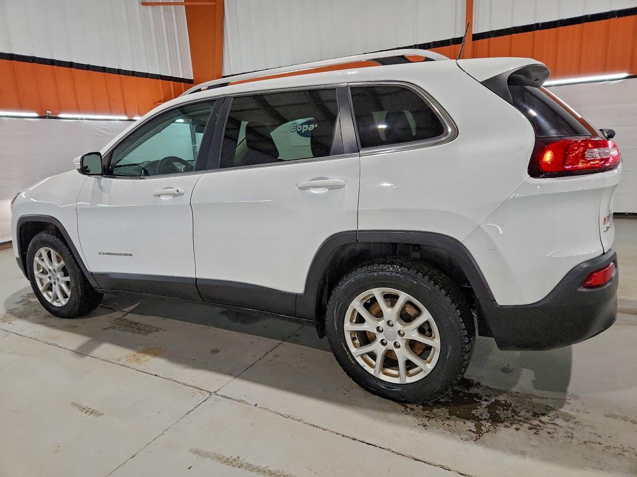 2018 JEEP CHEROKEE LATITUDE photo 2