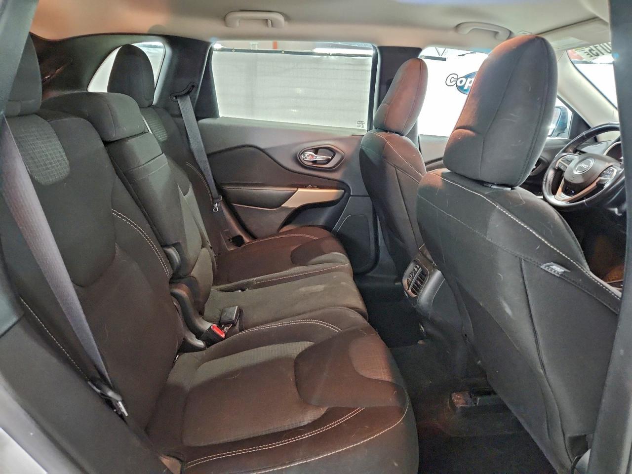 2018 JEEP CHEROKEE LATITUDE photo 11