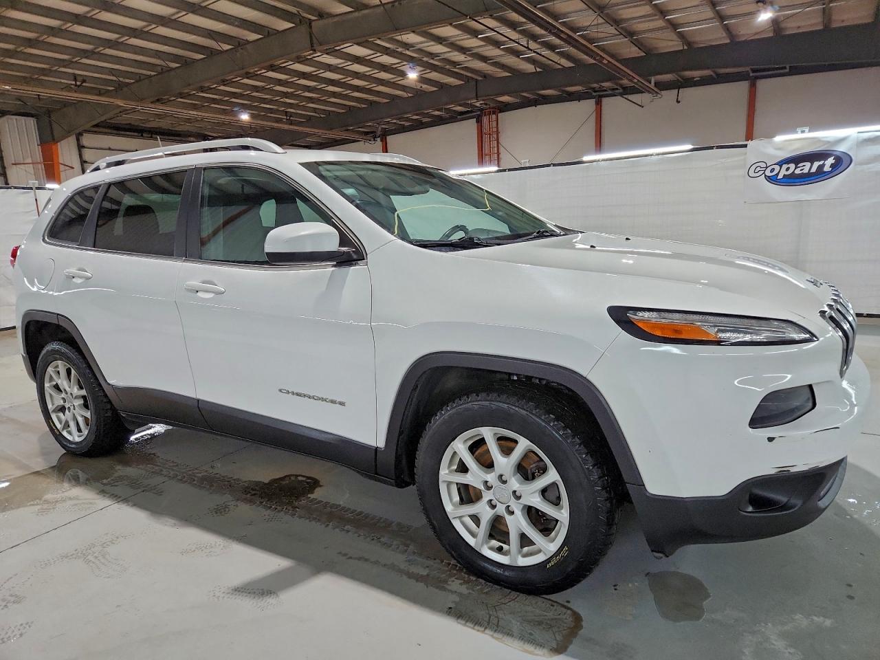 2018 JEEP CHEROKEE LATITUDE photo 4