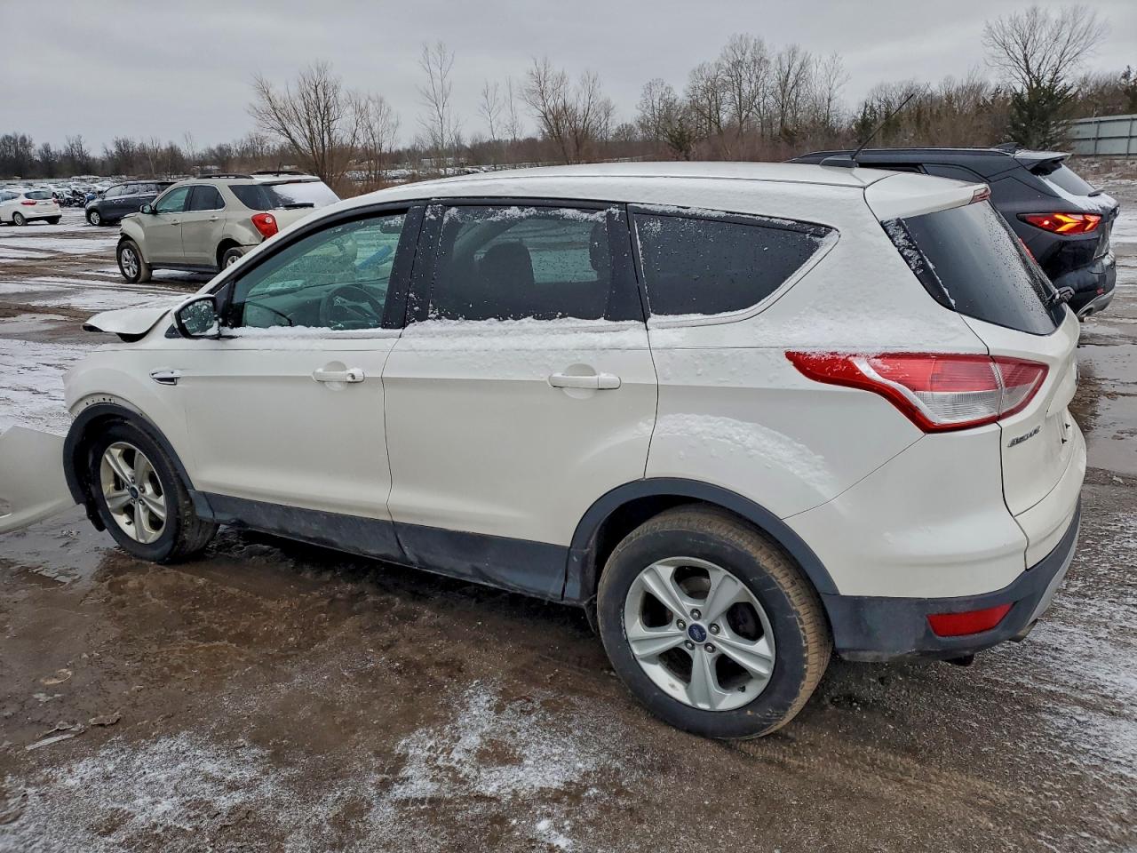 2016 FORD ESCAPE SE photo 2