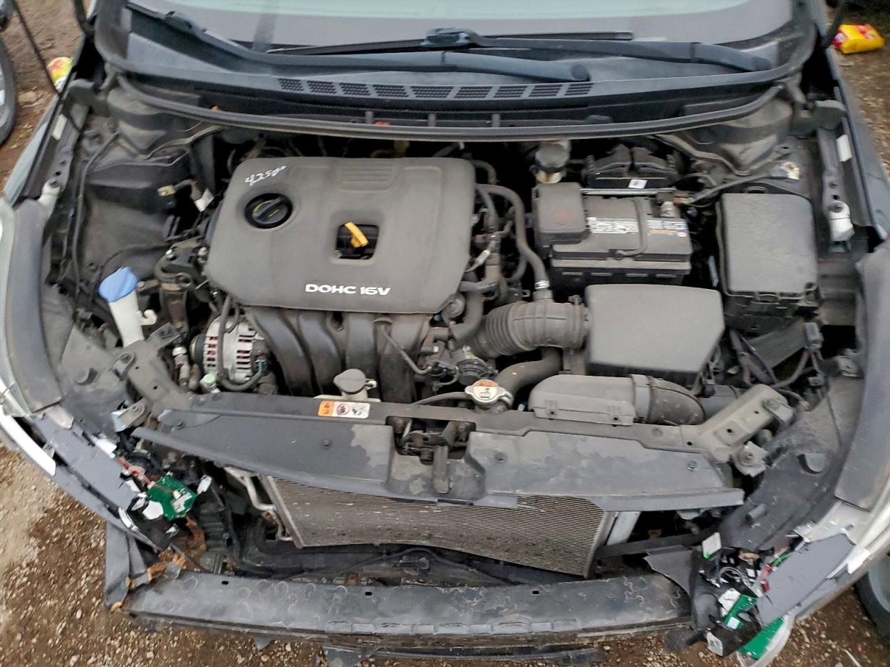 2017 KIA FORTE LX photo 41