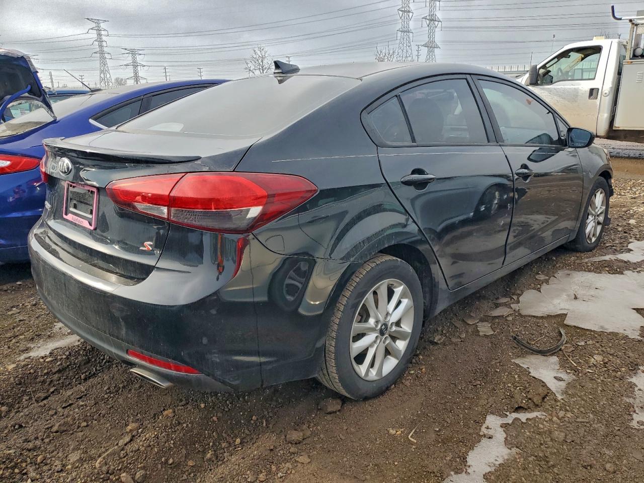2017 KIA FORTE LX photo 9