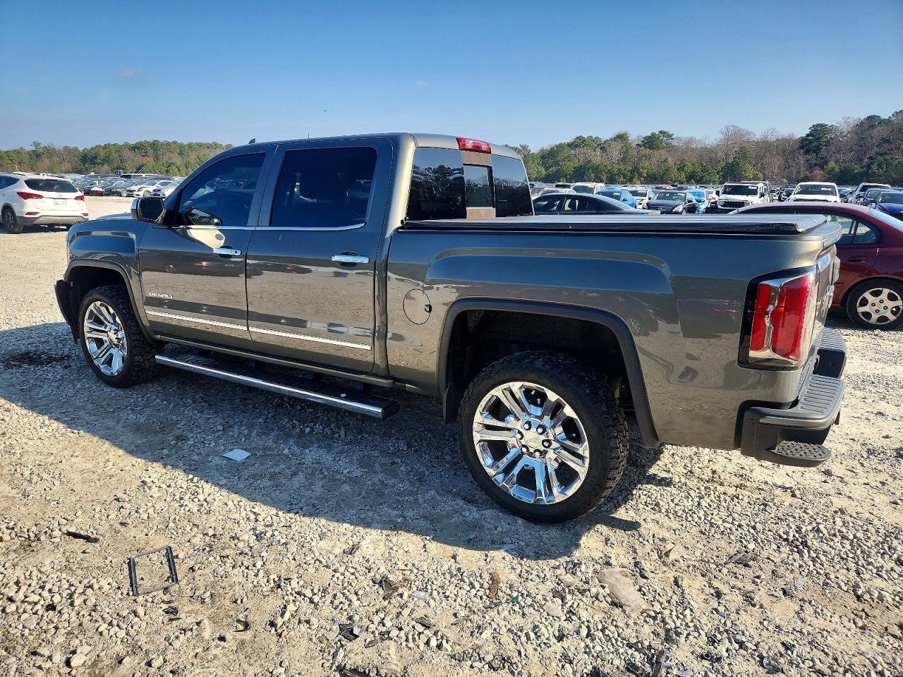 2017 GMC SIERRA C1500 DENALI photo 3