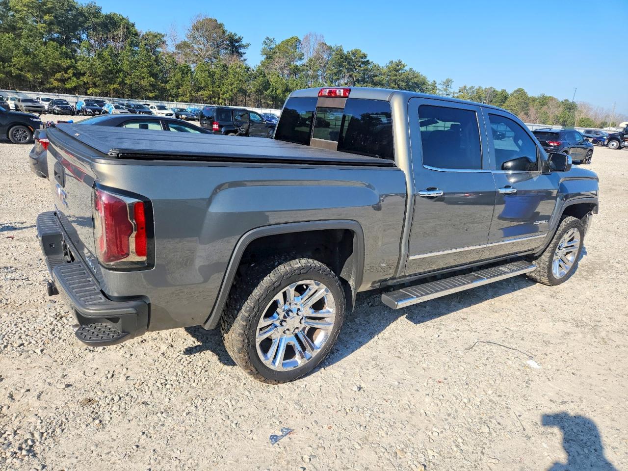 2017 GMC SIERRA C1500 DENALI photo 5