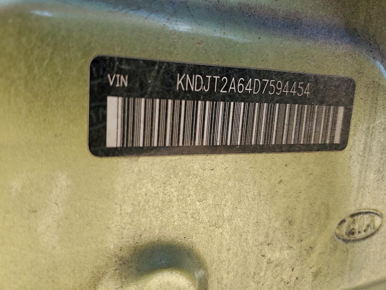 2013 KIA SOUL + photo 25