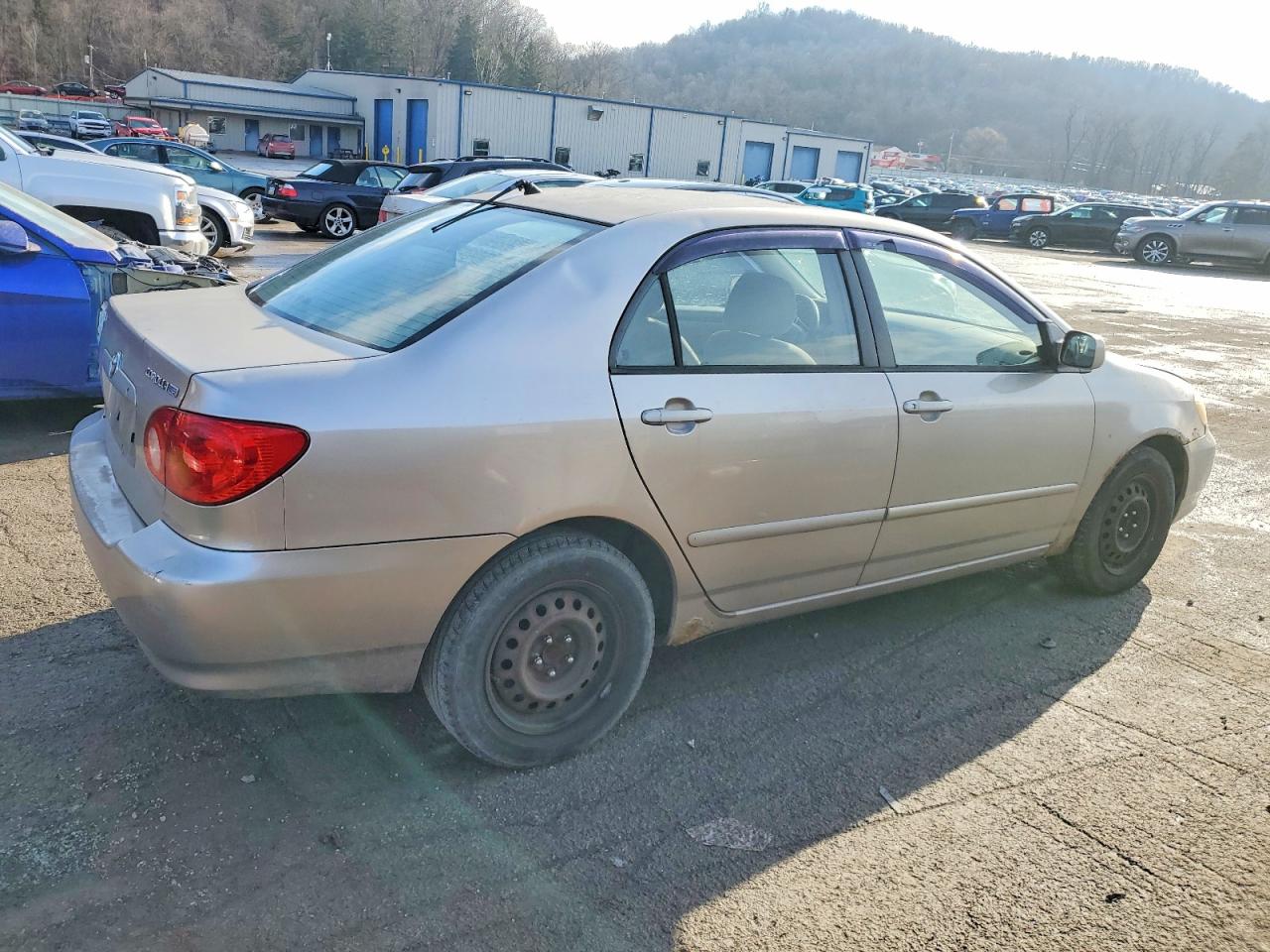 2003 TOYOTA COROLLA CE photo 3