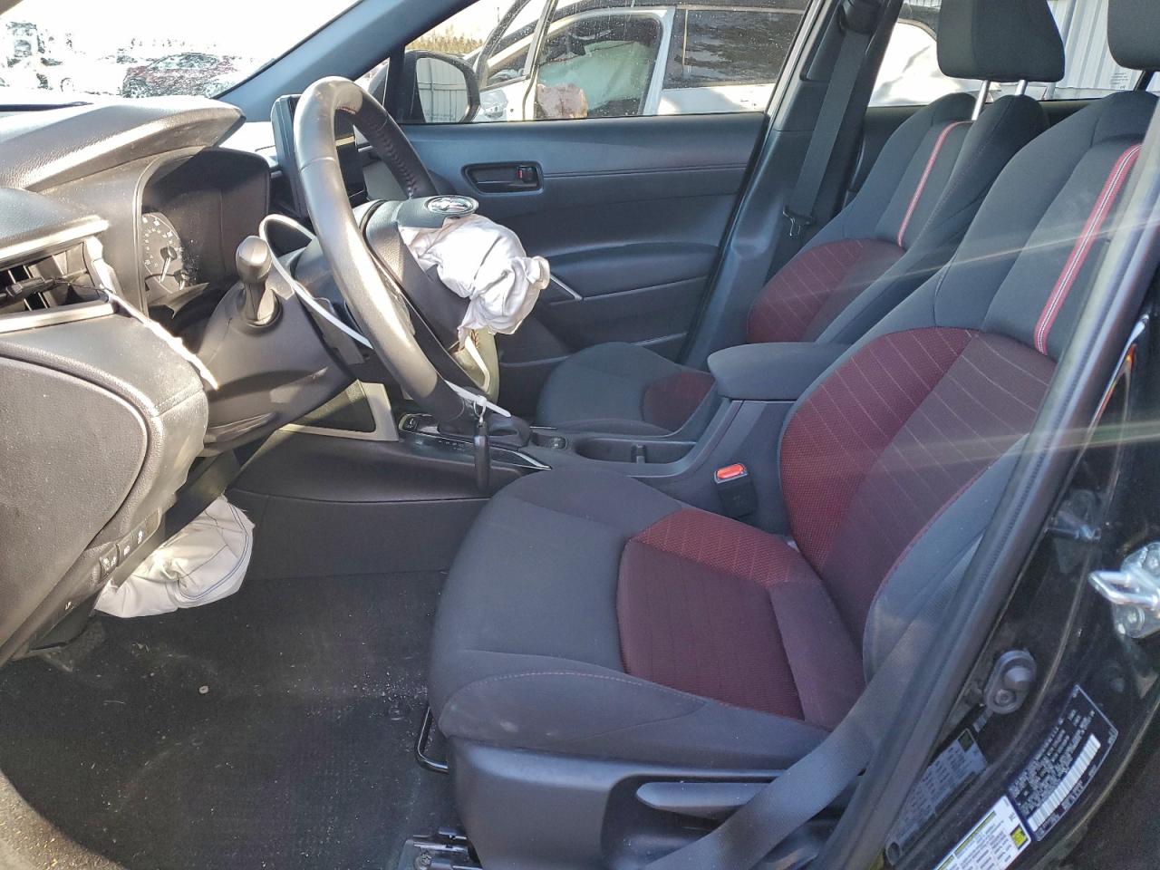 2024 TOYOTA COROLLA CROSS SE photo 7