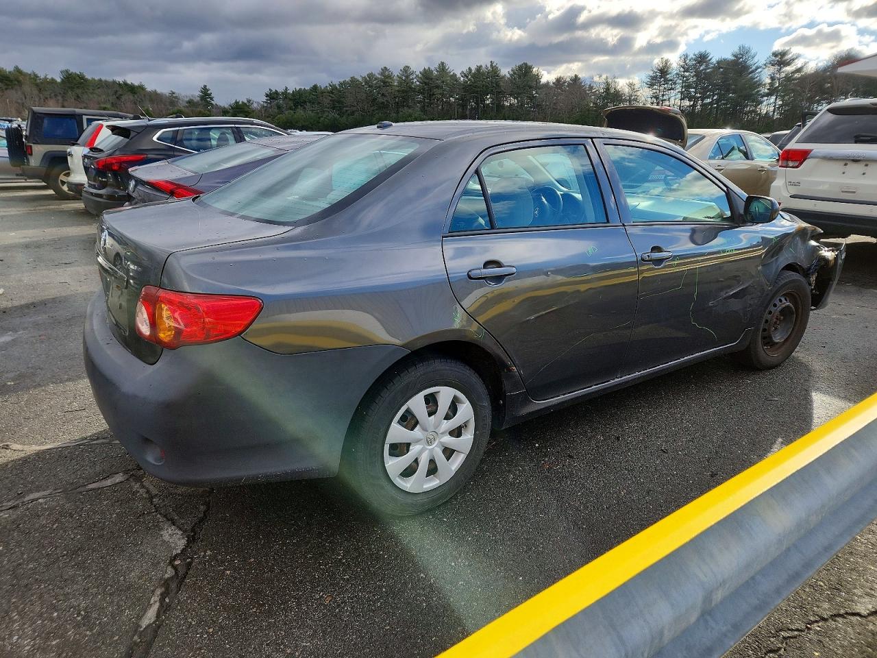 2010 TOYOTA COROLLA BASE photo 5