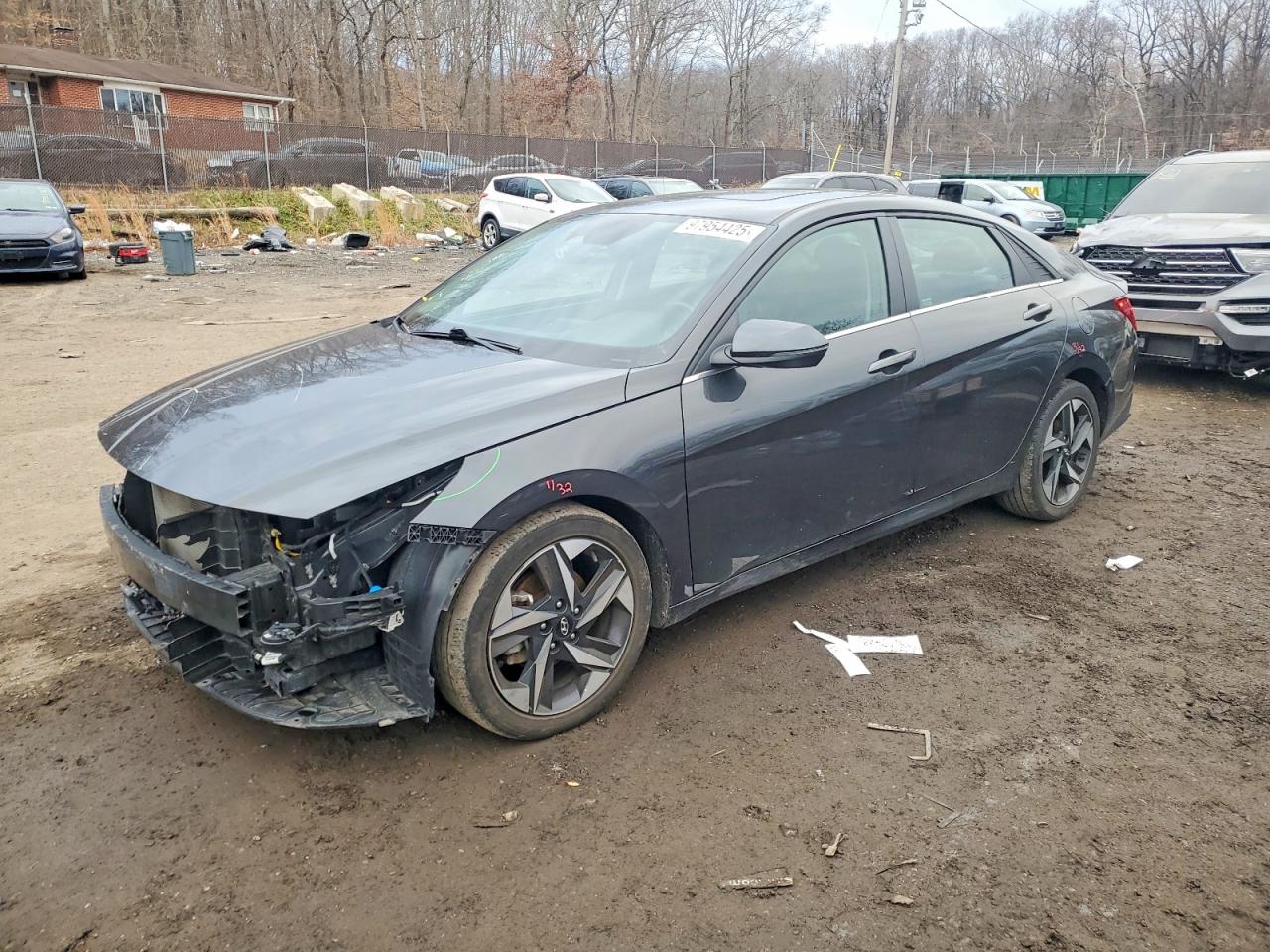 2022 HYUNDAI ELANTRA