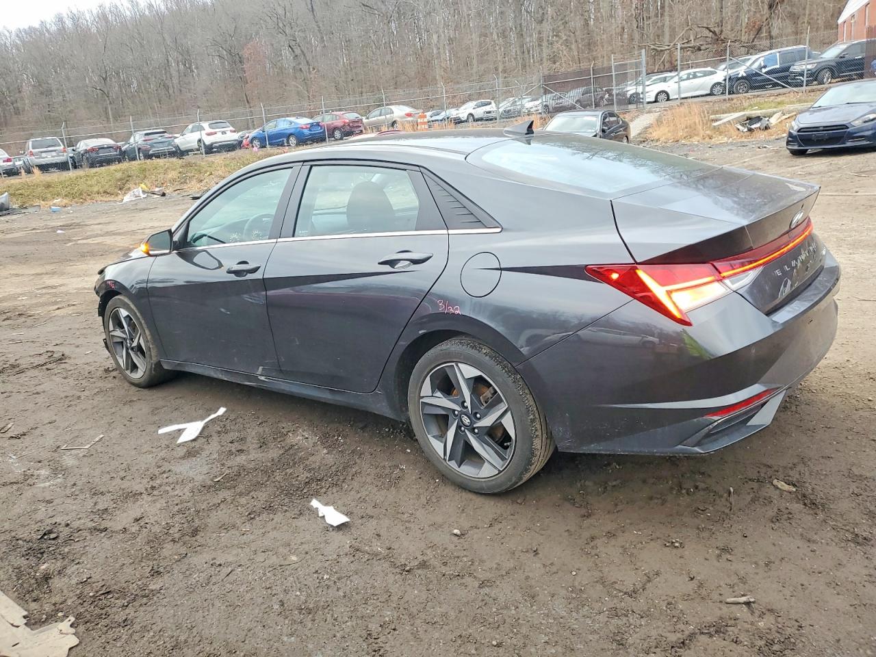 2022 HYUNDAI ELANTRA LIMITED photo 2