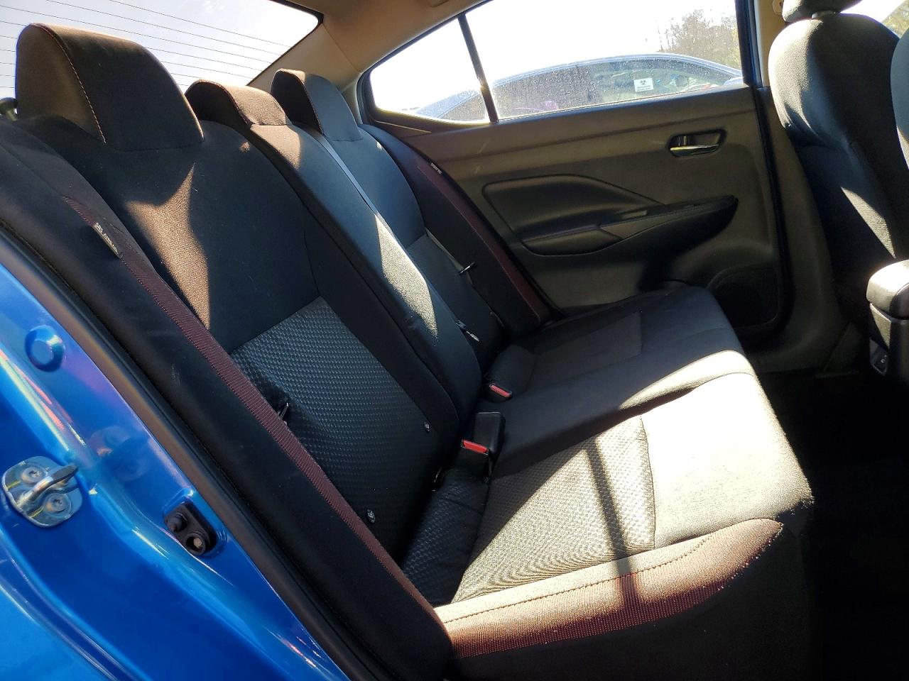 2024 NISSAN VERSA SR photo 10