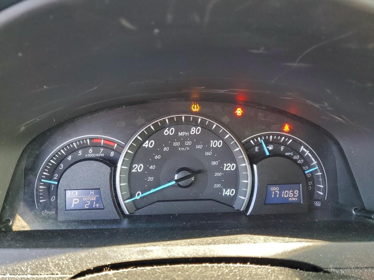 2012 TOYOTA CAMRY BASE photo 9