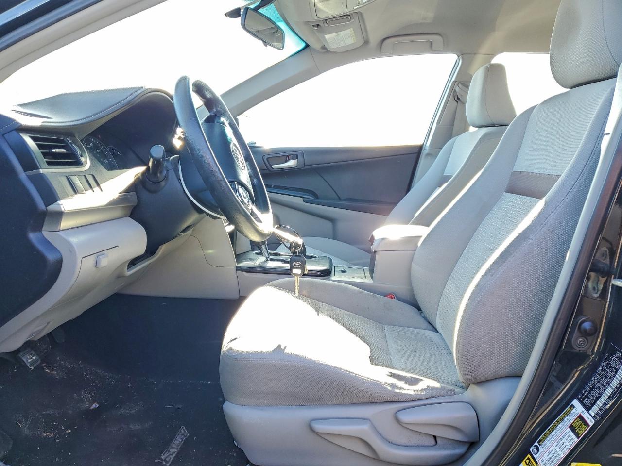 2012 TOYOTA CAMRY BASE photo 7