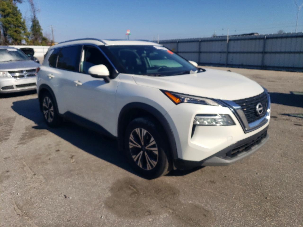 2023 NISSAN ROGUE SV photo 4