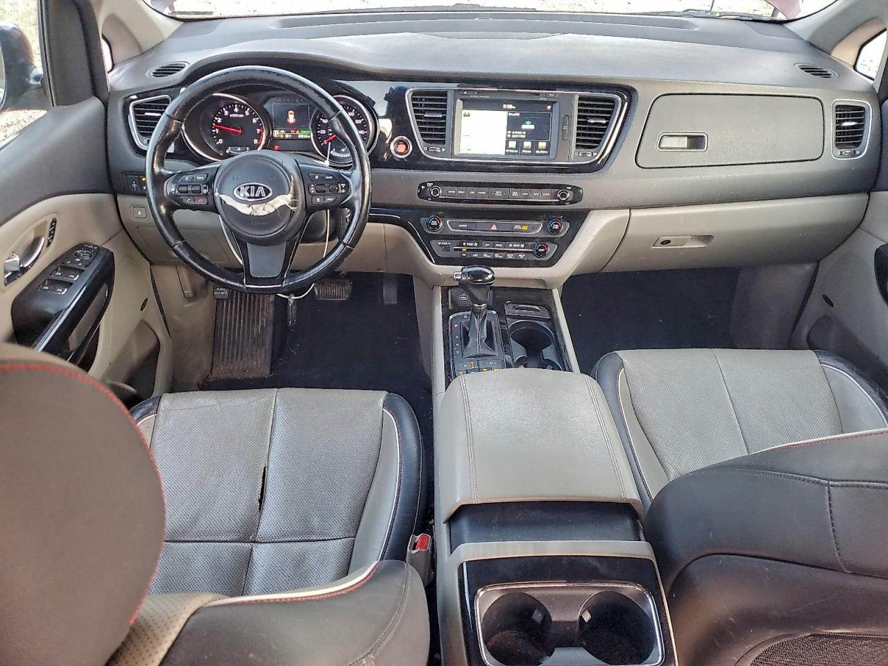 2016 KIA SEDONA EX photo 15
