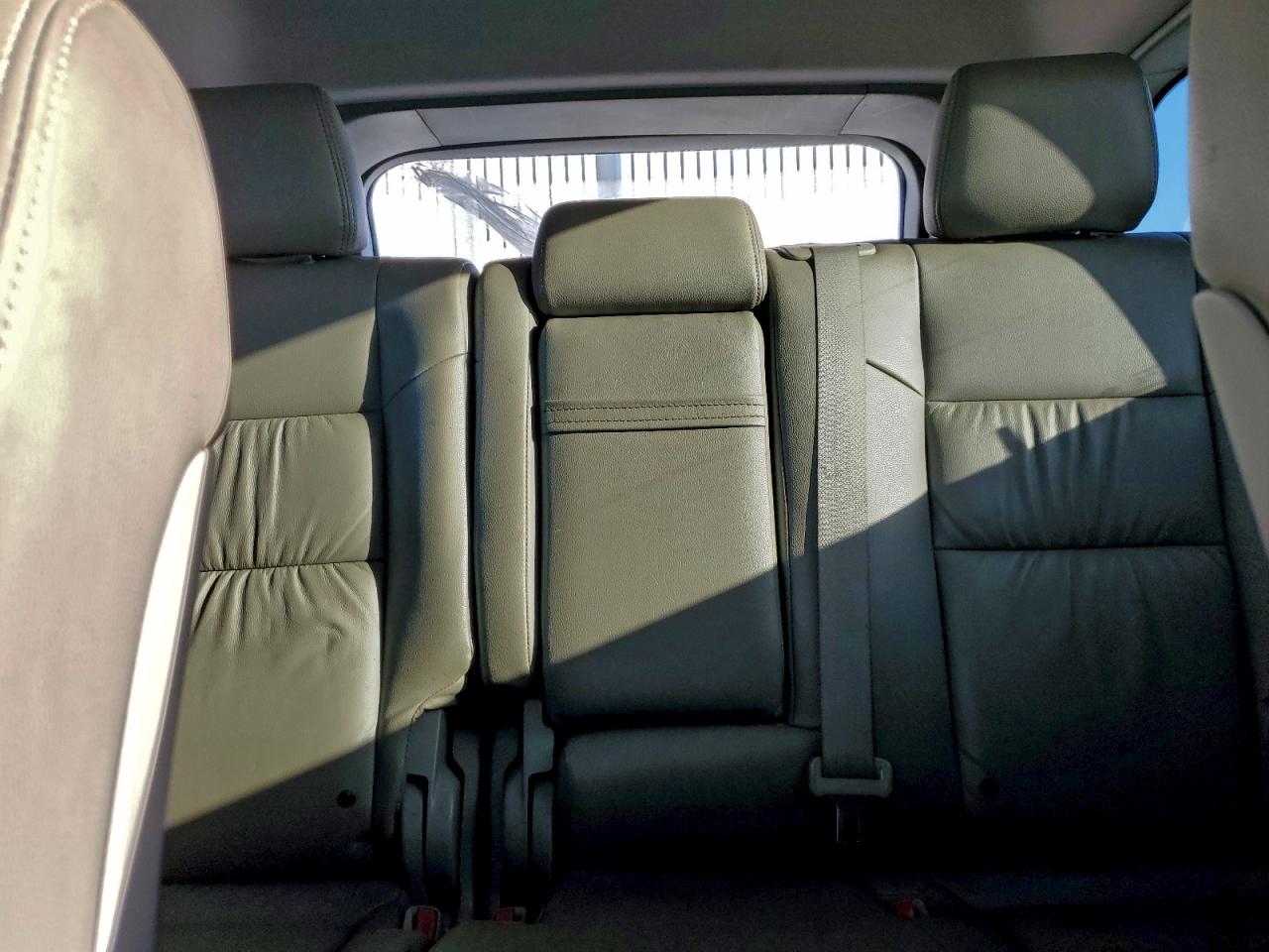 2012 JEEP GRAND CHEROKEE LAREDO photo 10