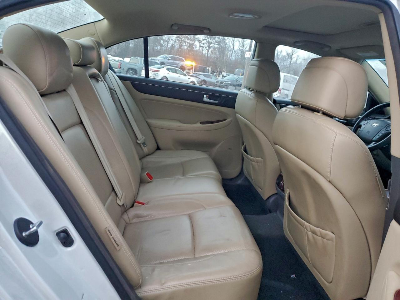 2012 HYUNDAI GENESIS 3.8L photo 10