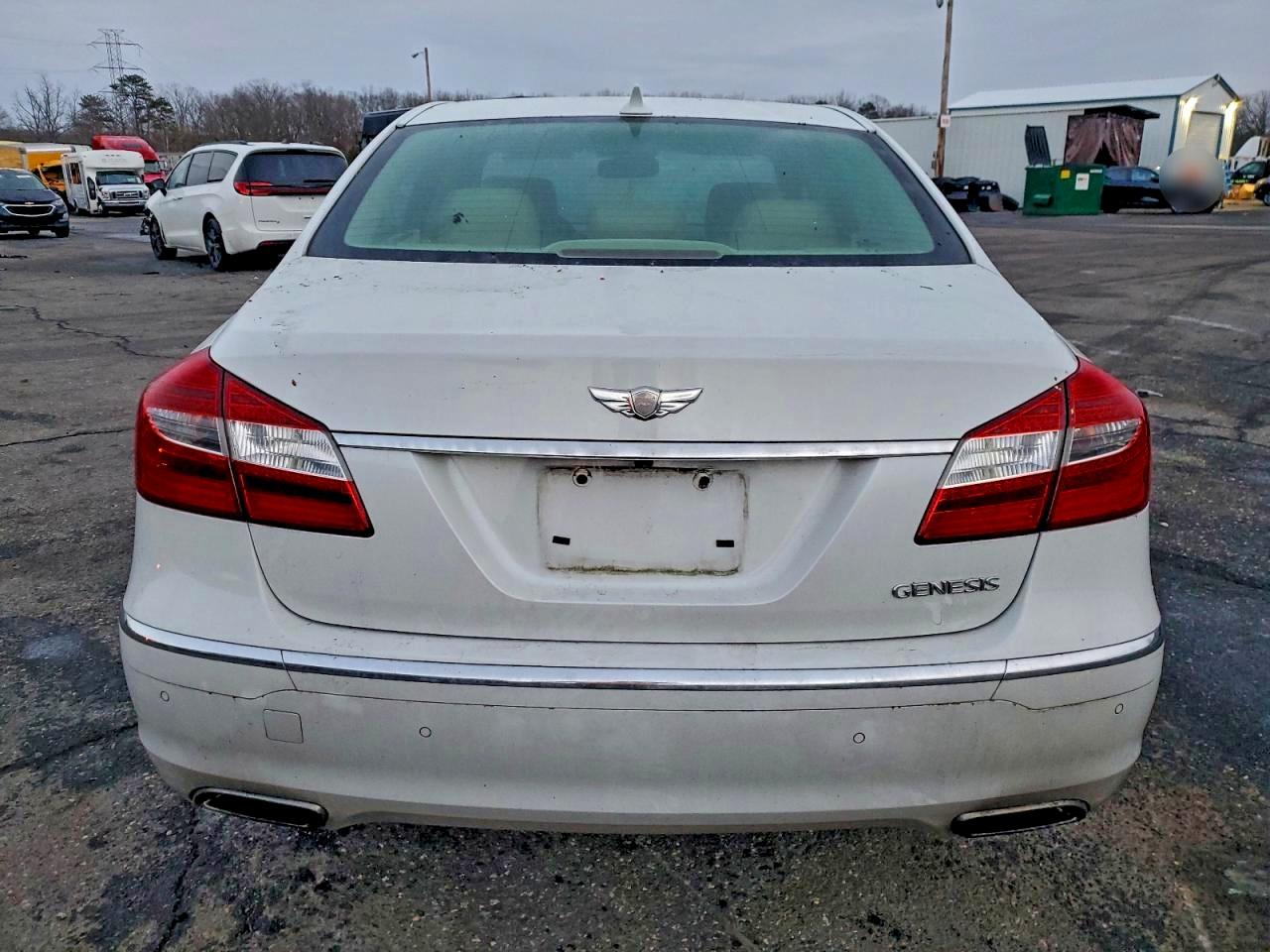 2012 HYUNDAI GENESIS 3.8L photo 6