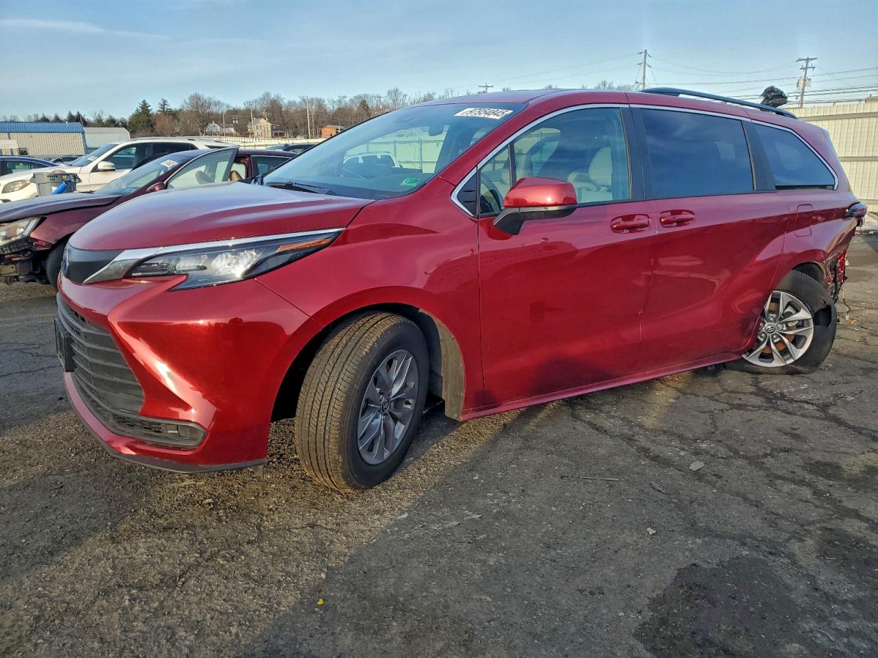 2025 TOYOTA SIENNA