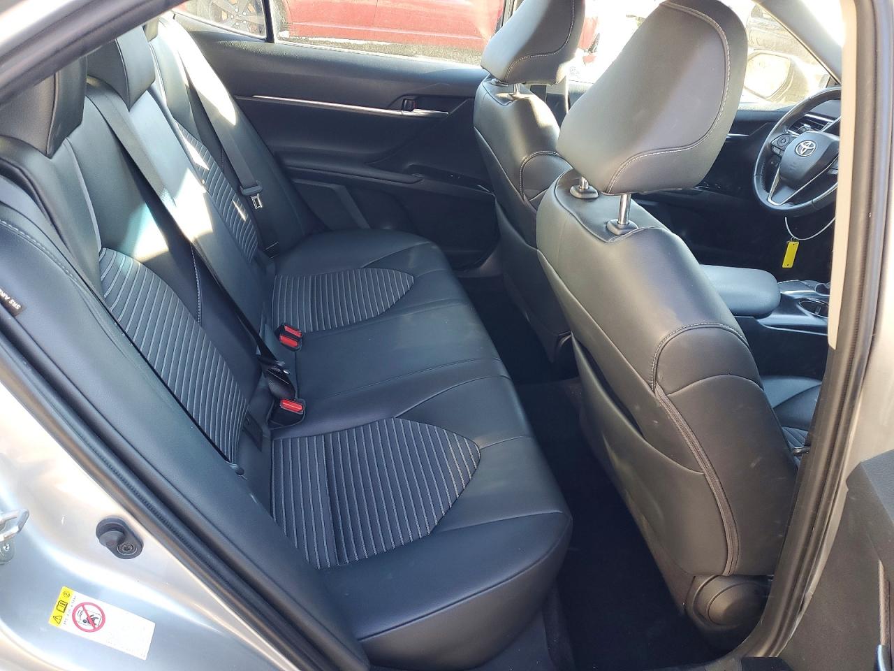 2018 TOYOTA CAMRY L photo 19