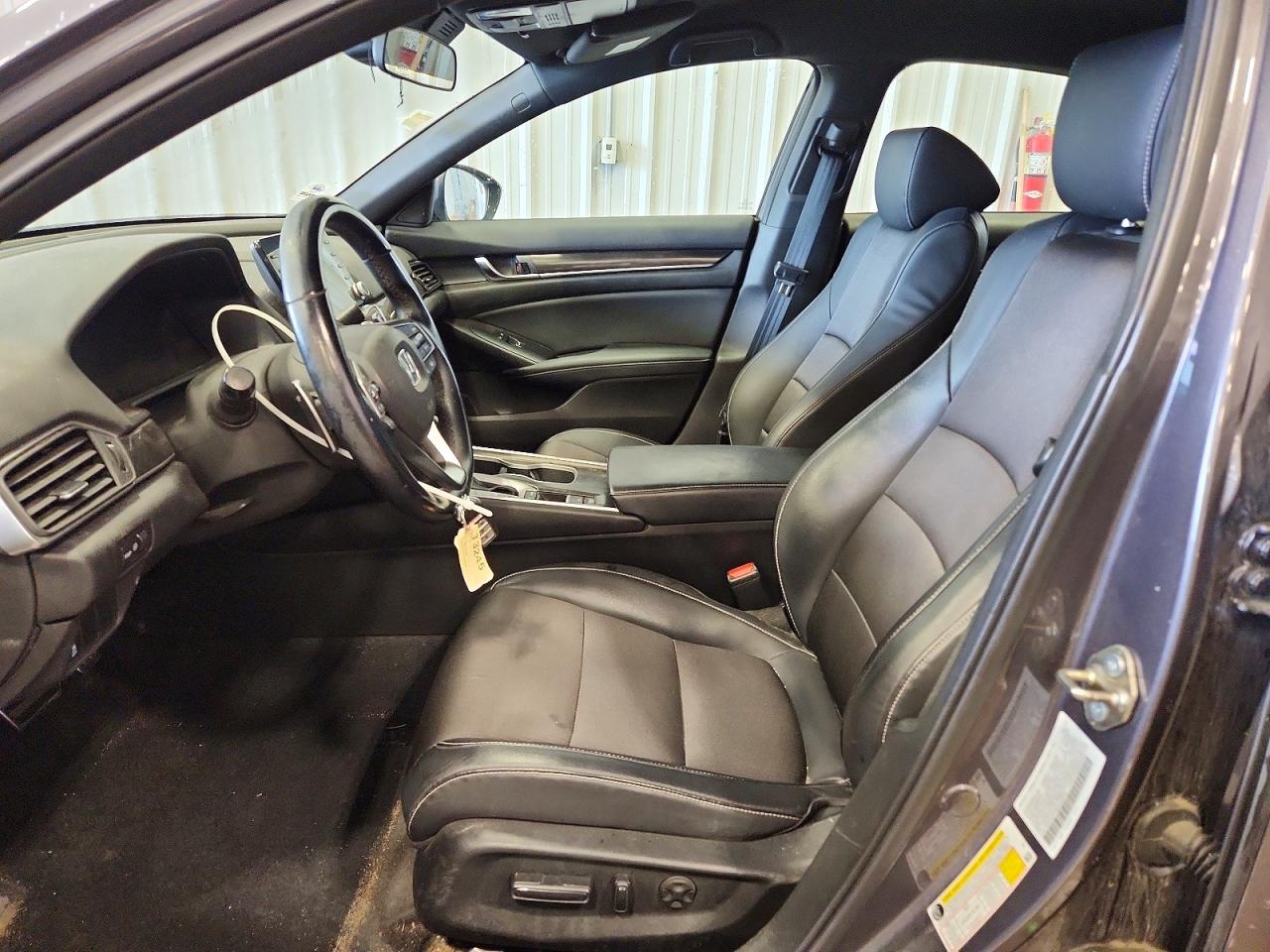2018 HONDA ACCORD SPORT photo 7