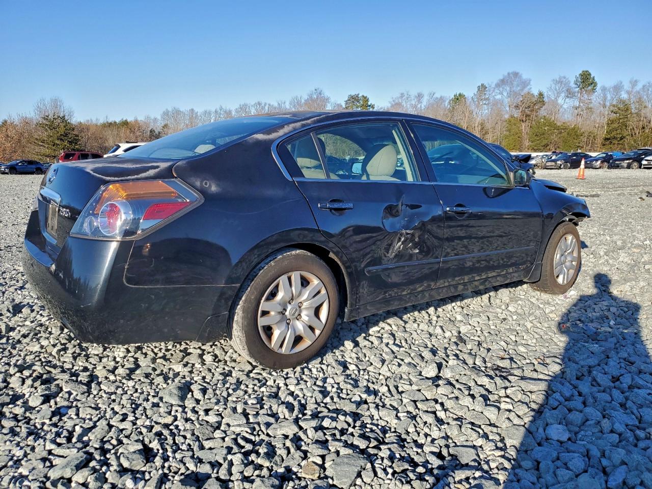 2011 NISSAN ALTIMA BASE photo 3