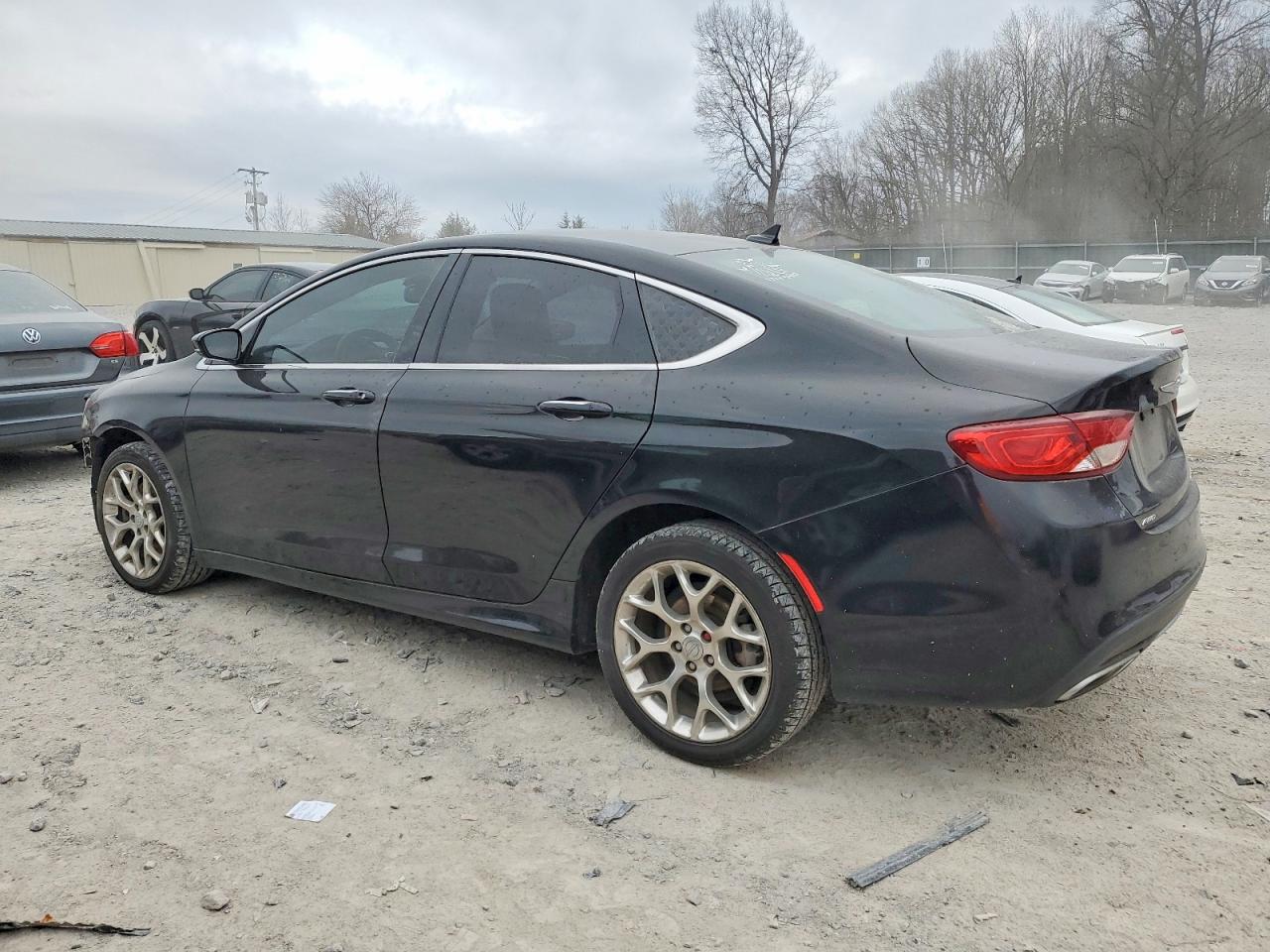 2015 CHRYSLER 200 C photo 2