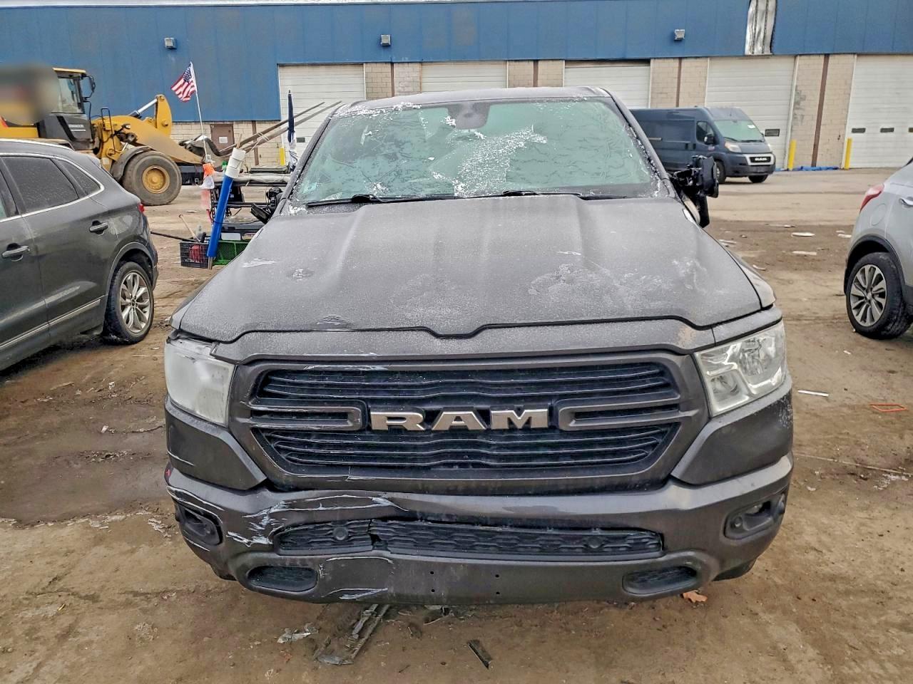 2019 RAM 1500 BIG HORN/LONE STAR photo 9