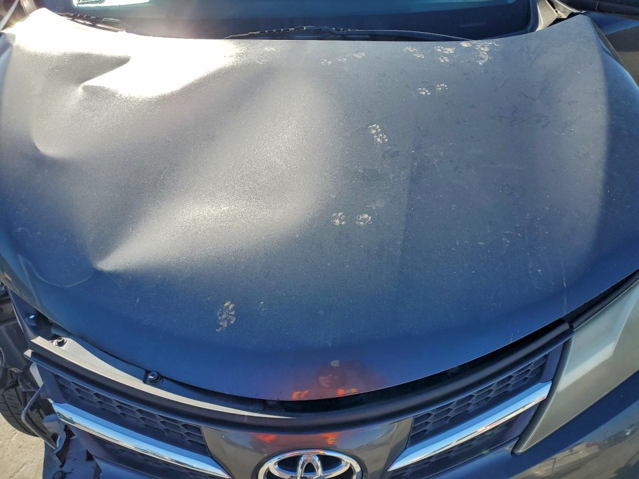 2014 TOYOTA RAV4 LE photo 11
