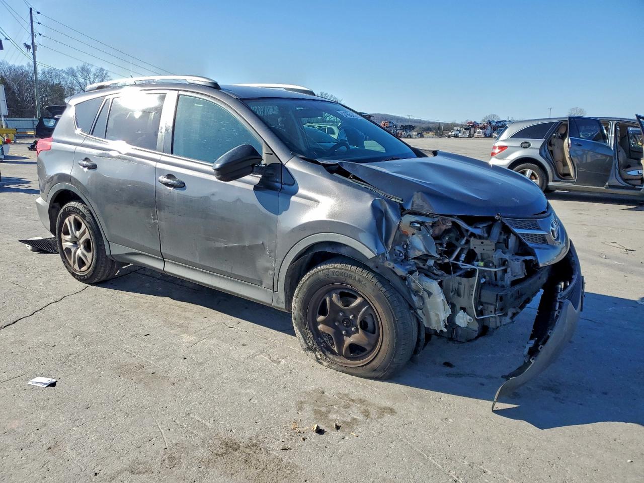 2014 TOYOTA RAV4 LE photo 4