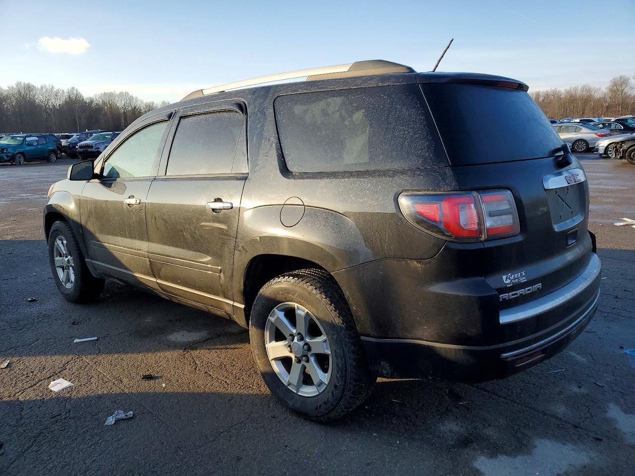 2015 GMC ACADIA SLE photo 4