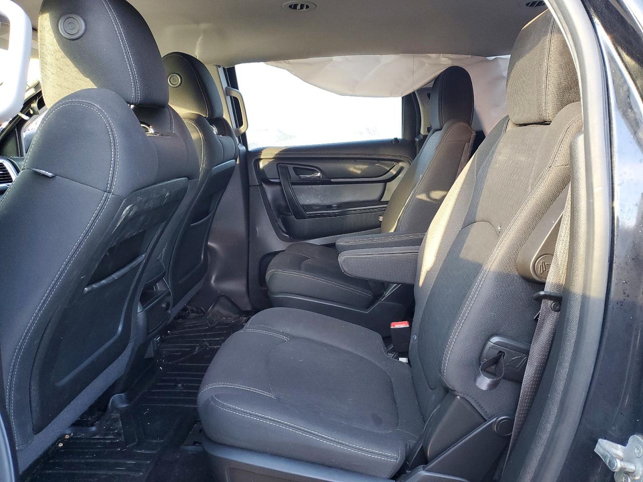 2015 GMC ACADIA SLE photo 31