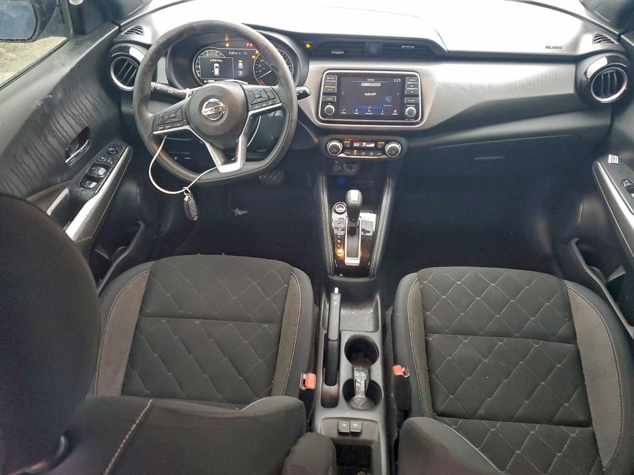 2019 NISSAN KICKS S photo 8