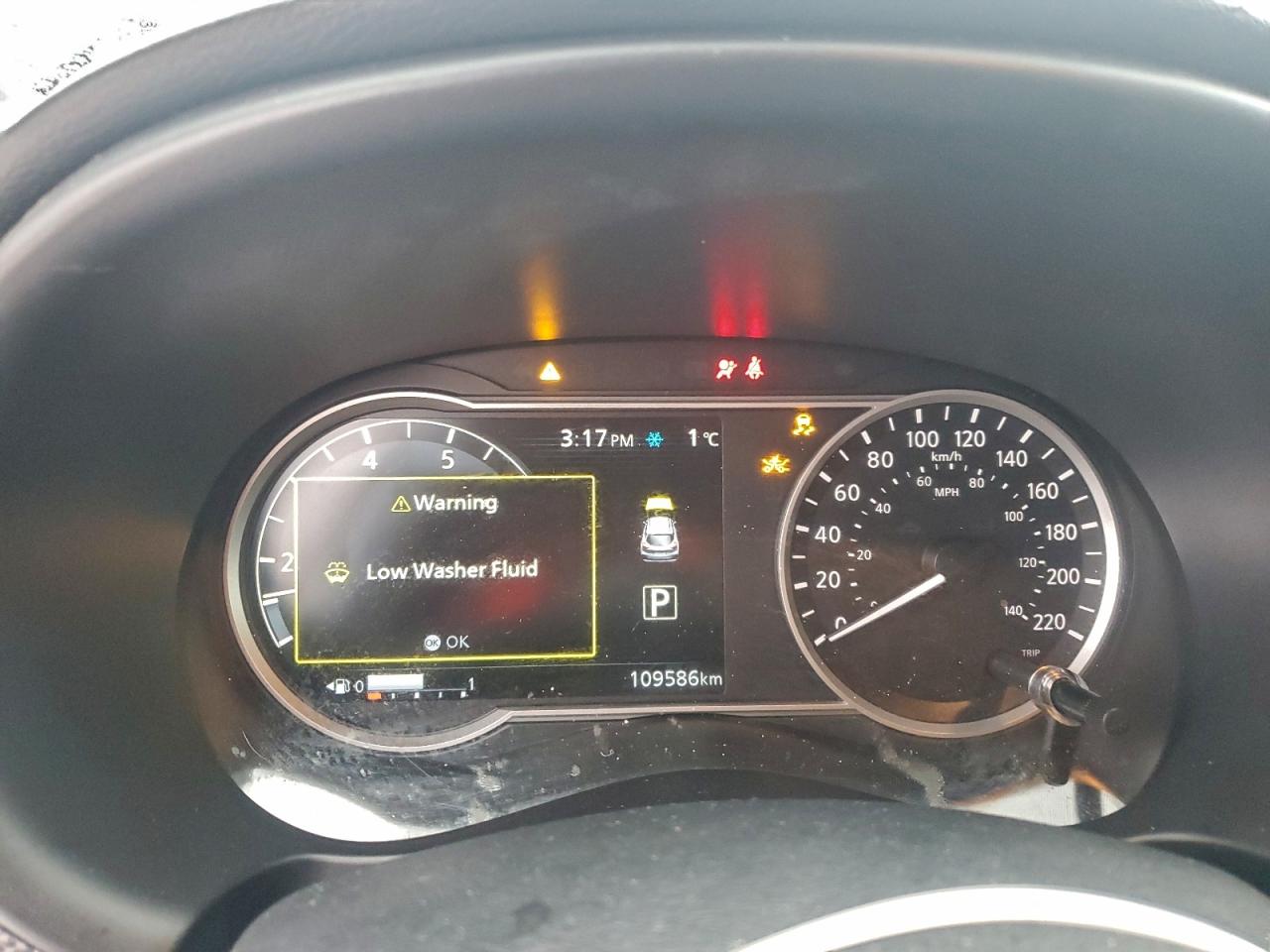 2019 NISSAN KICKS S photo 9