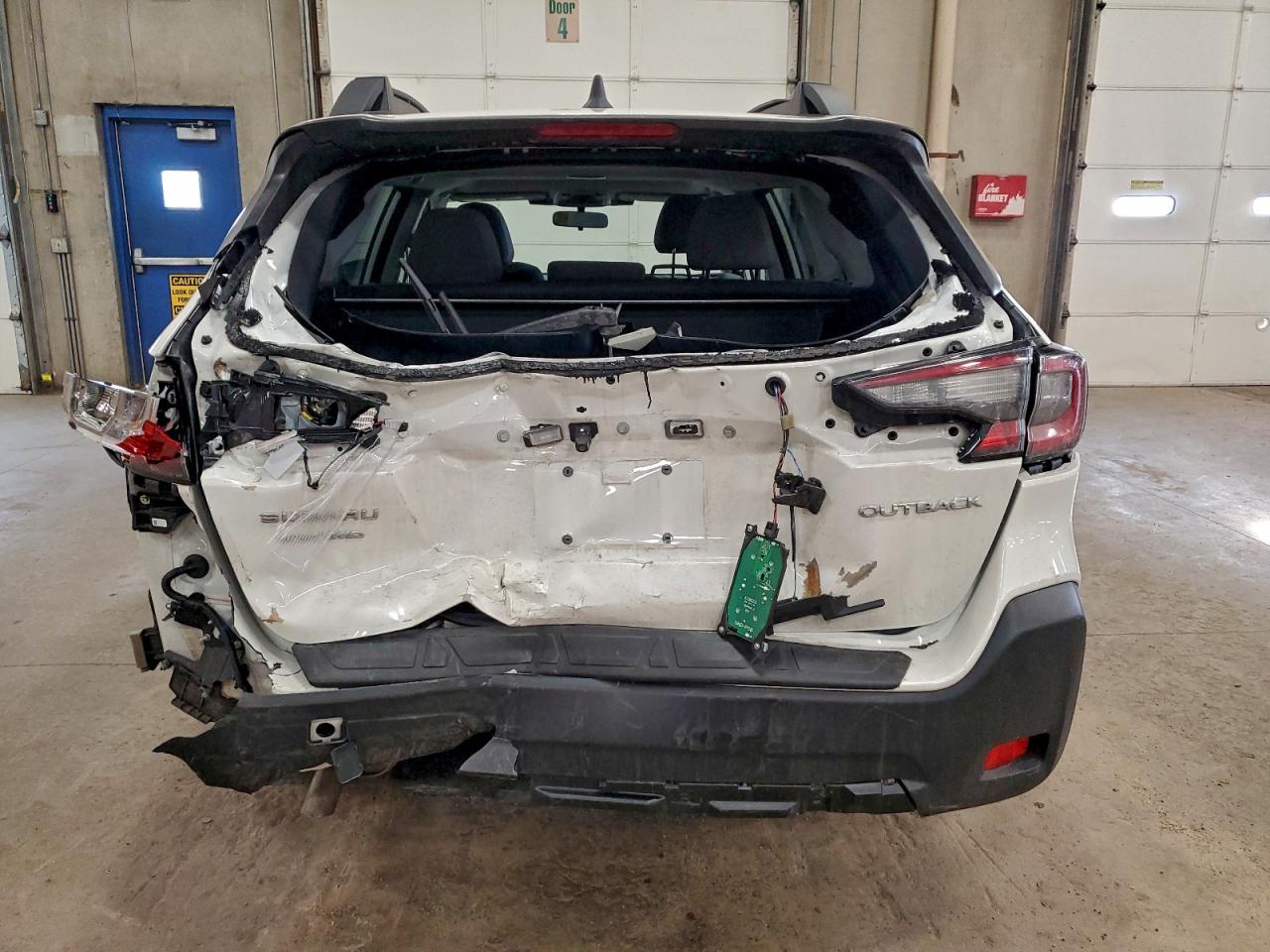 2025 SUBARU OUTBACK PREMIUM photo 16