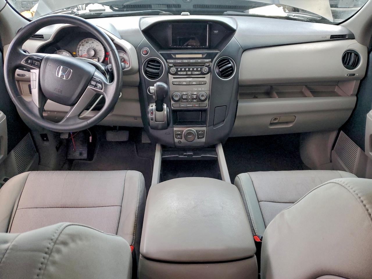 2015 HONDA PILOT SE photo 15