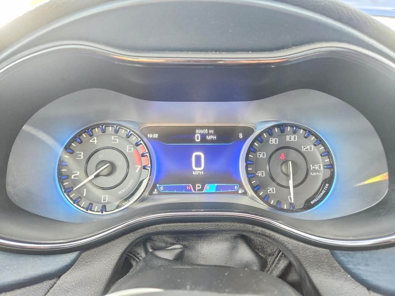 2015 CHRYSLER 200 S photo 17