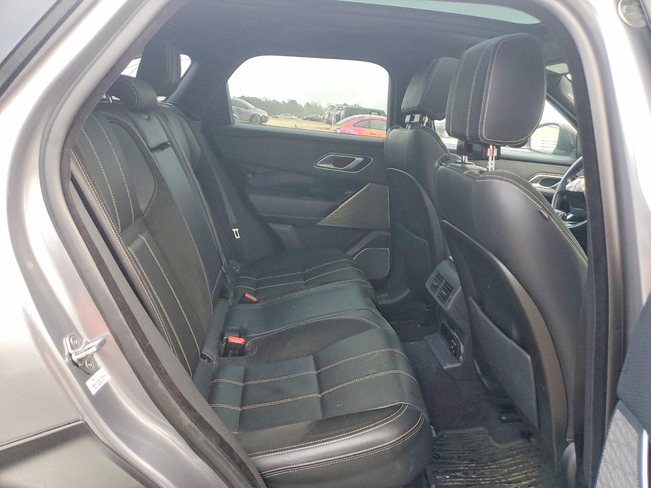2020 LAND ROVER RANGE ROVER VELAR R-DYNAMIC S photo 11