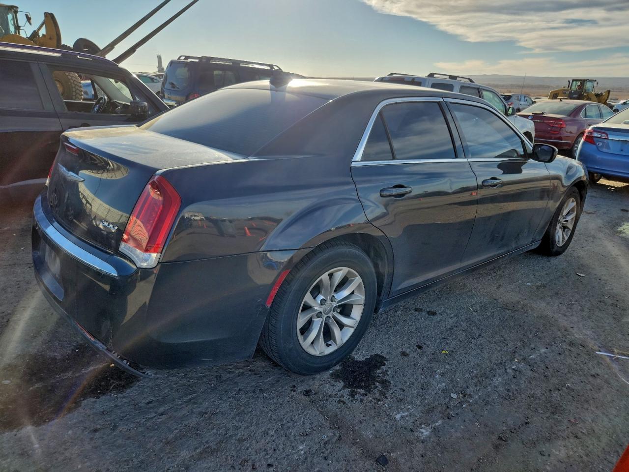 2015 CHRYSLER 300 LIMITED photo 5