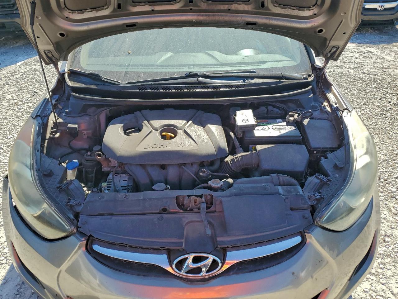 2013 HYUNDAI ELANTRA GLS photo 31