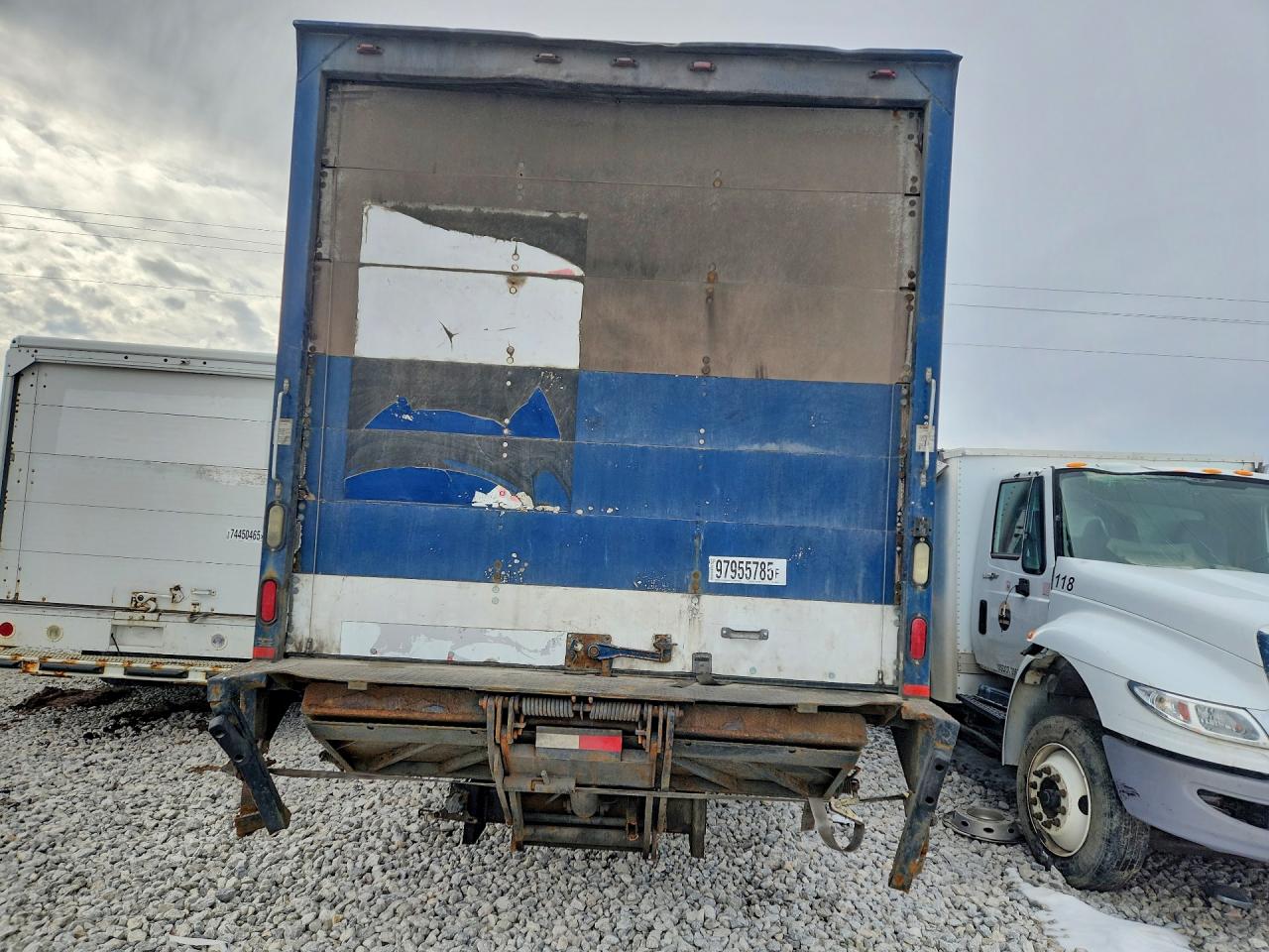 2011 FREIGHTLINER BUSINESS CLASS M2 BOX TRUCK photo 6