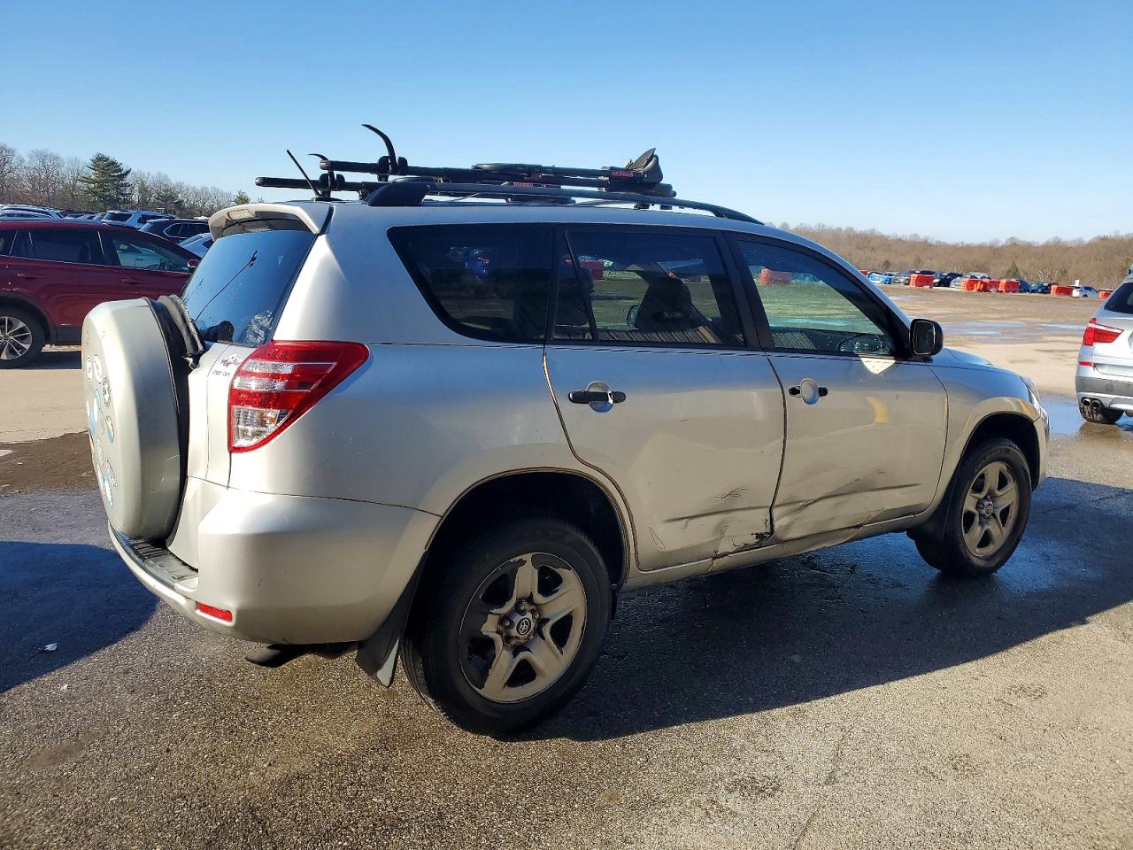 2011 TOYOTA RAV4 photo 5