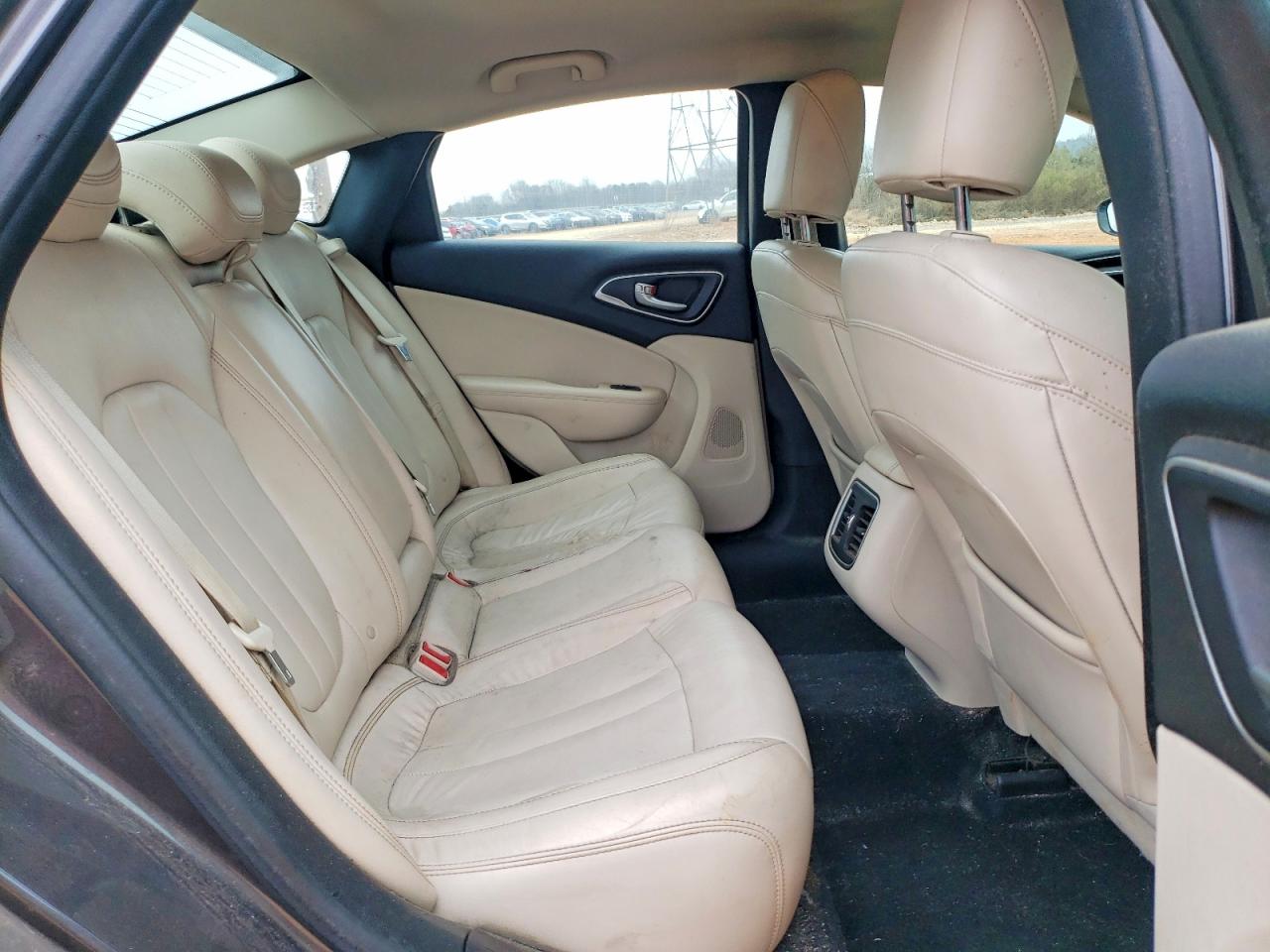 2015 CHRYSLER 200 C photo 10