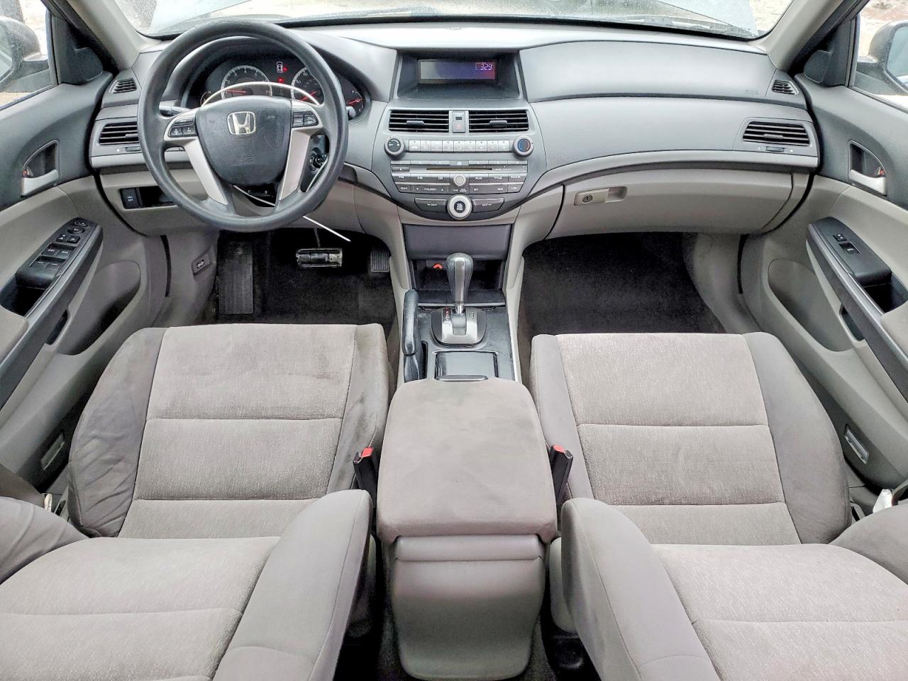 2010 HONDA ACCORD LXP photo 22