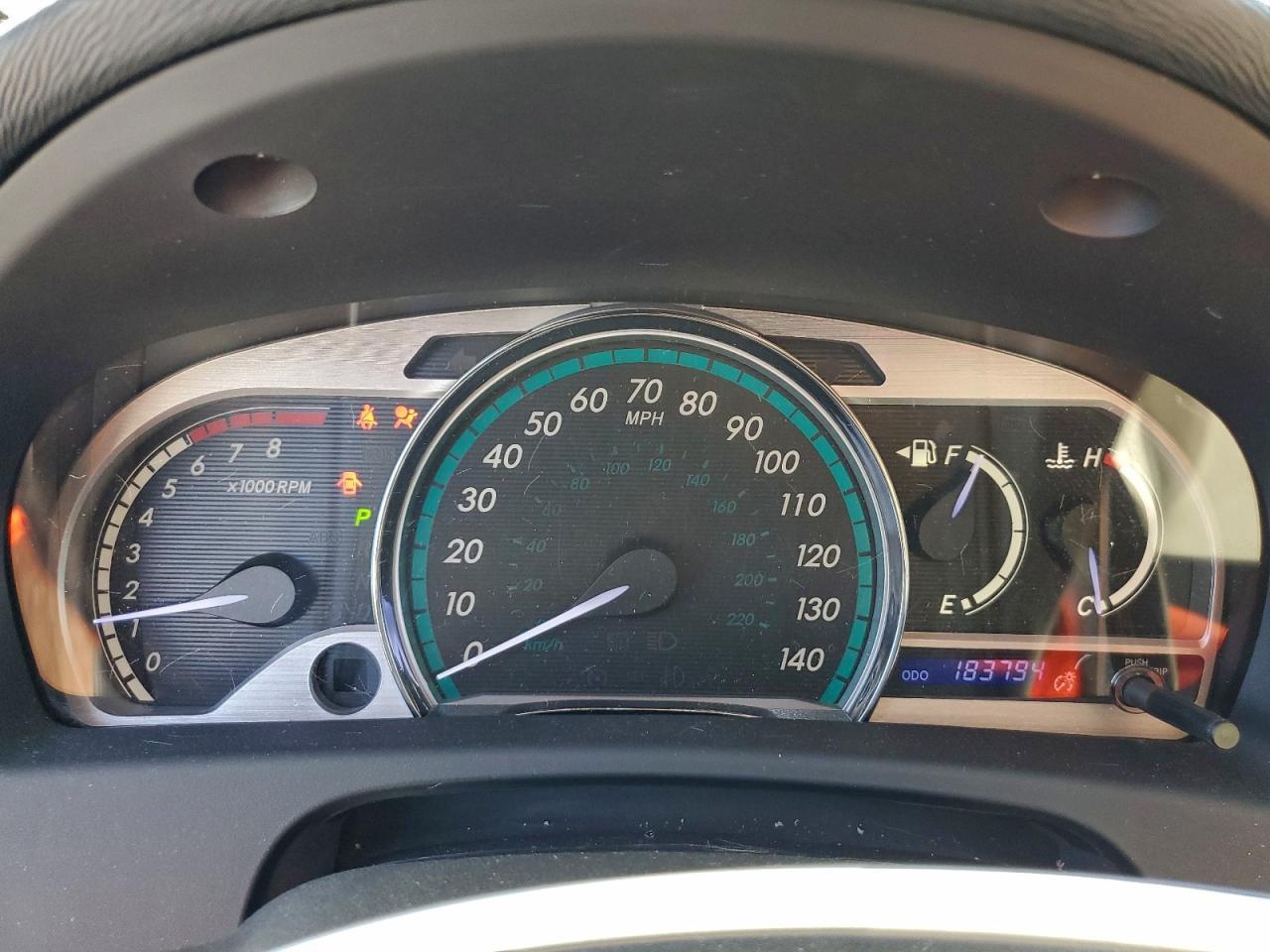 2011 TOYOTA VENZA photo 9