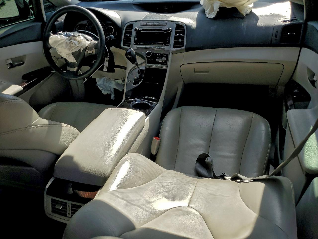 2011 TOYOTA VENZA photo 8