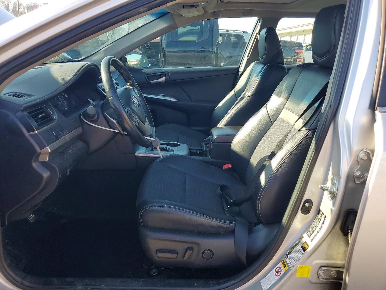 2013 TOYOTA CAMRY L photo 7