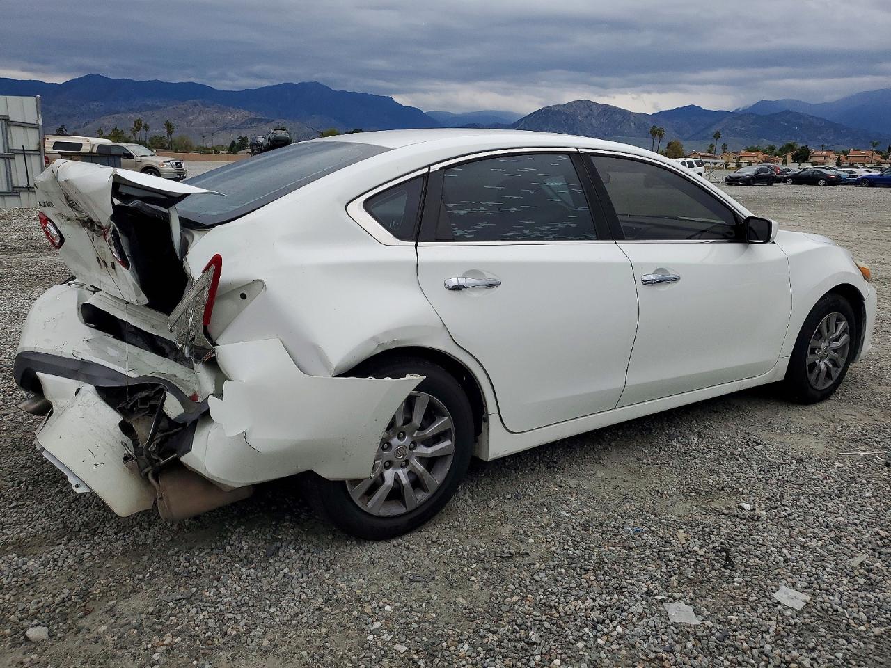 2016 NISSAN ALTIMA 2.5 photo 3