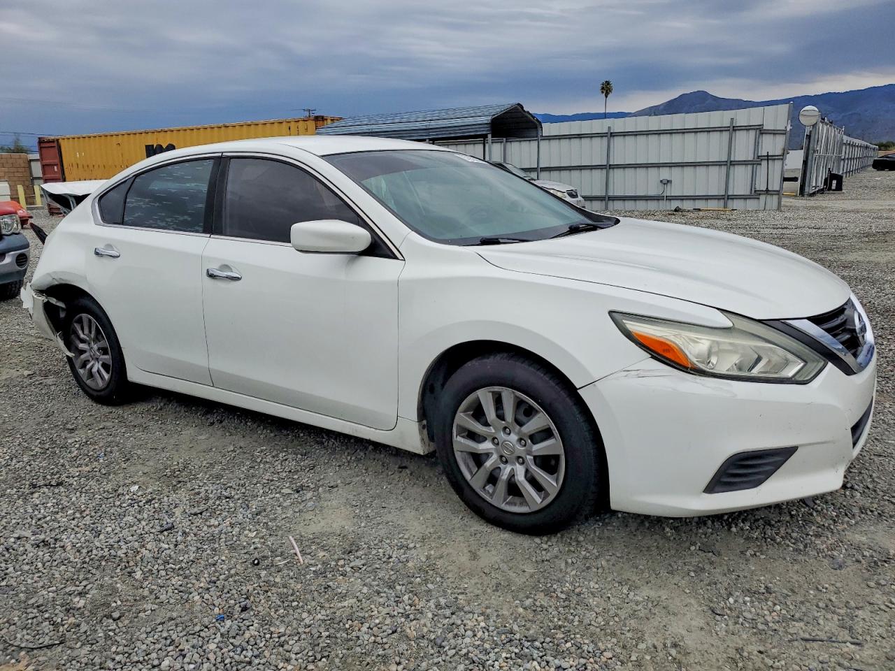 2016 NISSAN ALTIMA 2.5 photo 4