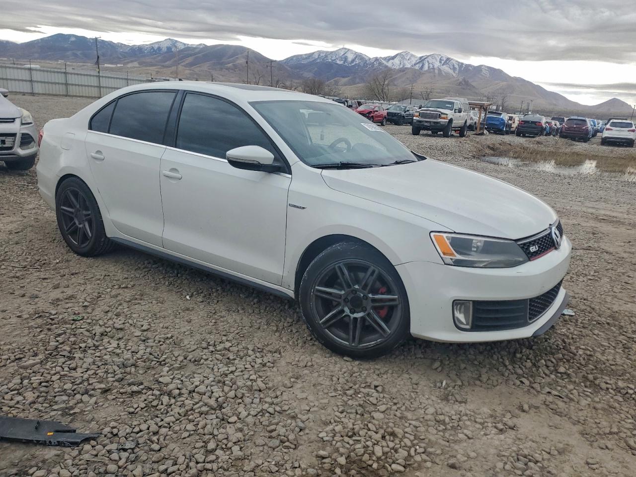 2014 VOLKSWAGEN JETTA GLI photo 4